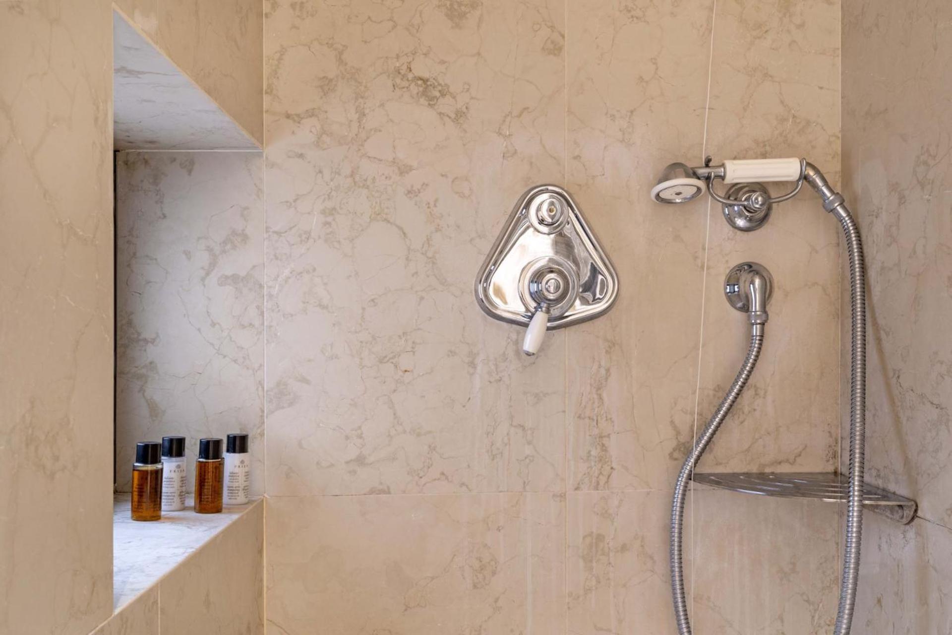 Sensale Apartment Венеция Стая снимка